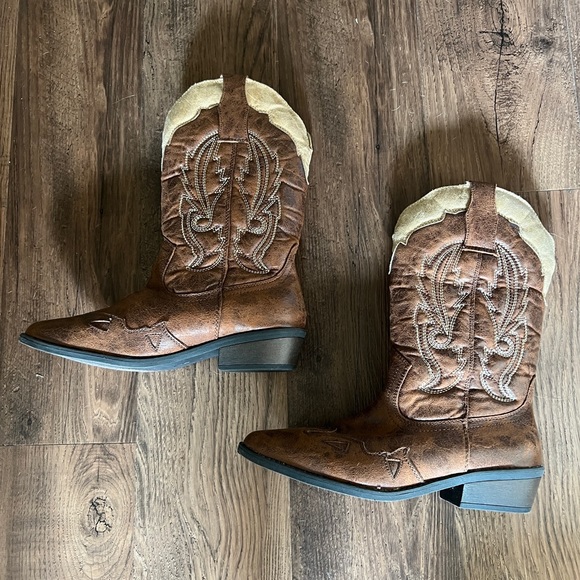 Cato Fashions Shoes Cato Fashions Western Cowgirl Boots Size 7